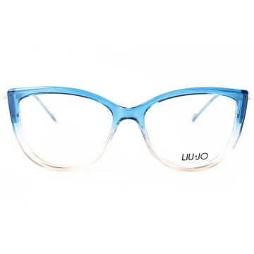 Eyeglasses vs. Contact Lenses